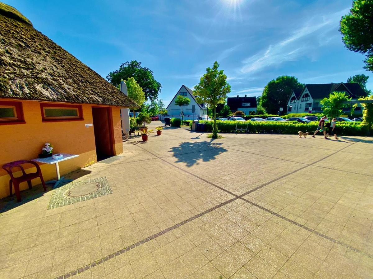 Casa Raphael Direkt Am Scharbeutzer Strand Exterior photo